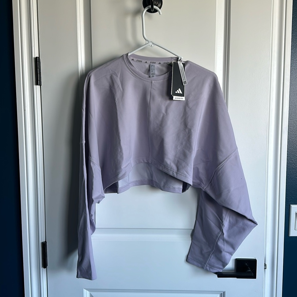 Adidas Yoga Cropped Sweatshirt; NWT; size Medium; long sleeve; Color: Lilac